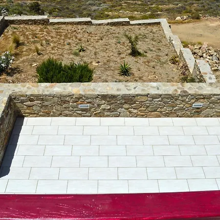 Maoukas House Ferienhaus Posidhonía